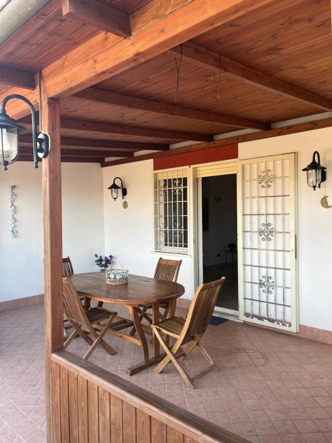 Attico Con Terrazza In Via Dei Traghetti Apartment Lido di Ostia Luaran gambar